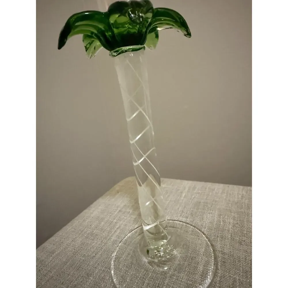 🌿 Vintage Art Glass Candlestick Green Leaf Collar Twisted Stem 10